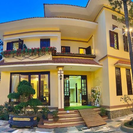Henisi Homestay Mang Den Villa Kon Von Kla Exteriör bild